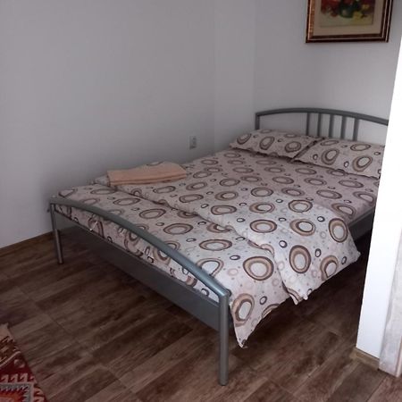 Hotel Casa Rariana à Călimăneşti Extérieur photo