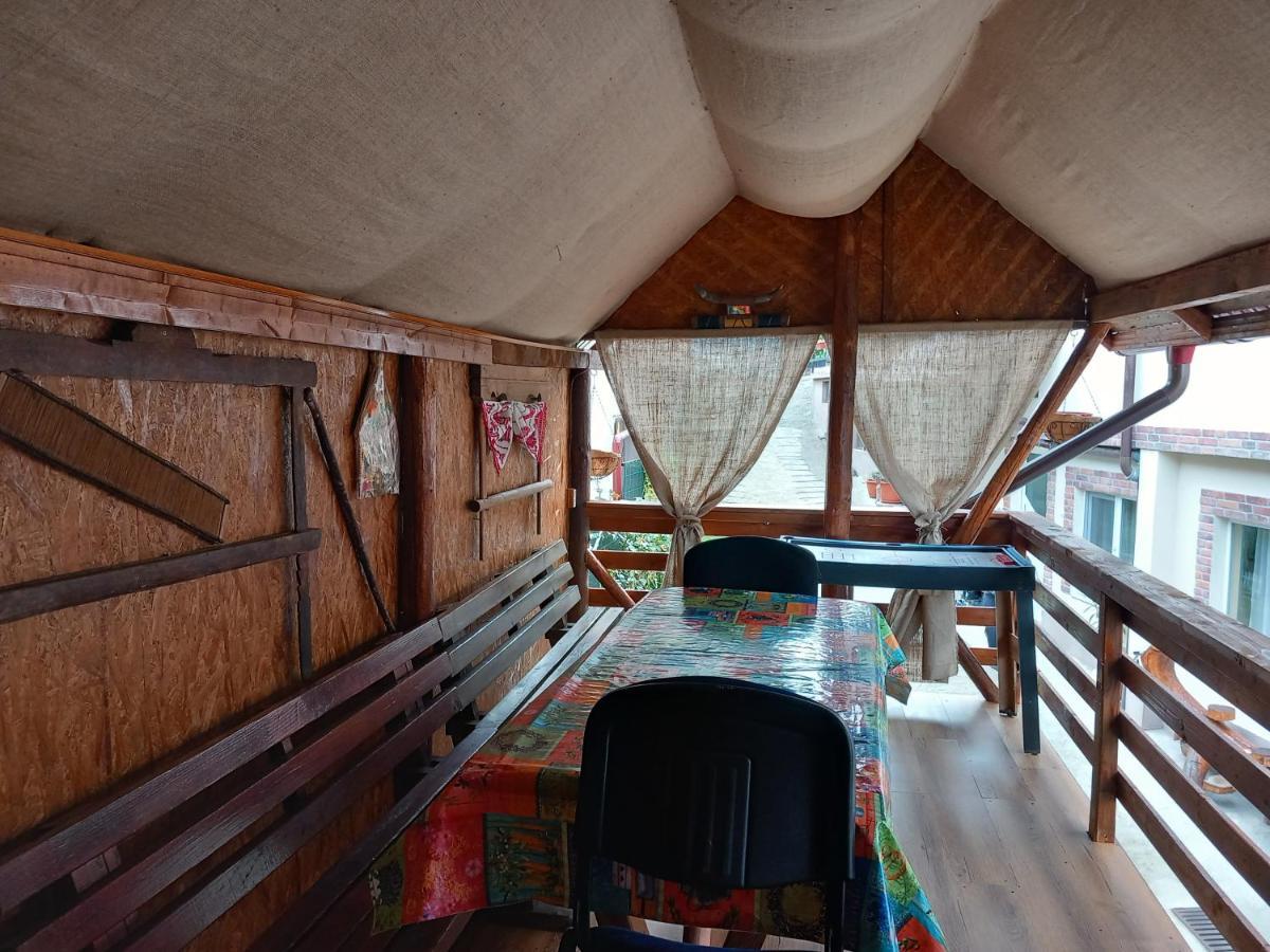 Hotel Casa Rariana à Călimăneşti Extérieur photo